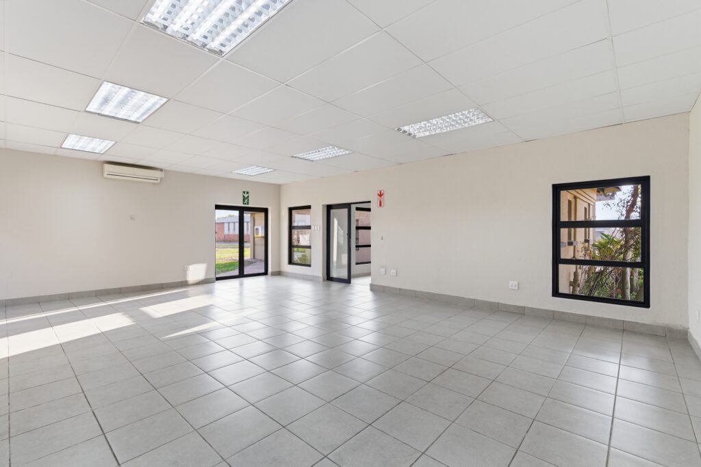 Greenfield Warehouse 8915 (15)