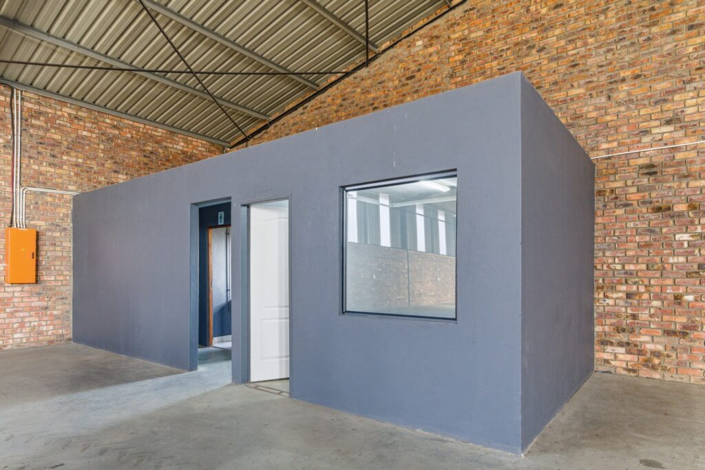 Greenfield Warehouse 8915 (2)
