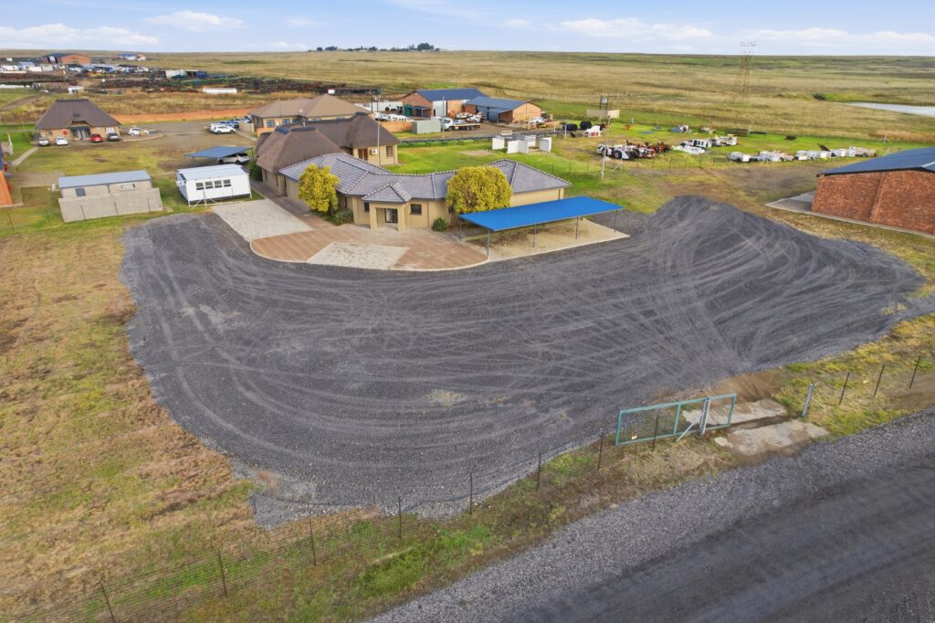 Greenfield Warehouse 8915 (22)
