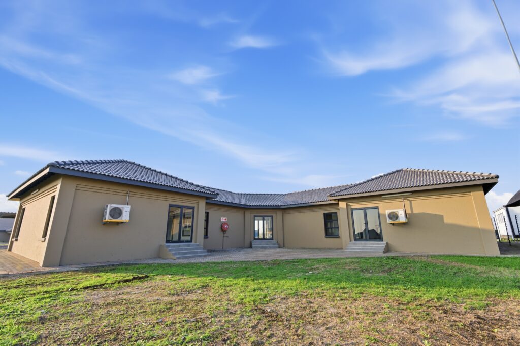 Greenfield Warehouse 8915 (38)